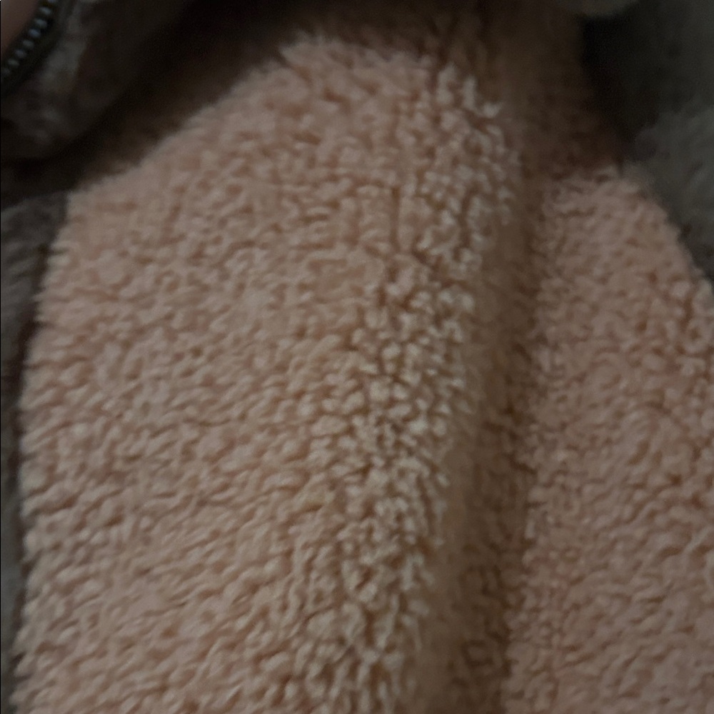 UGG Mauve pink  and Caramel Sherpa Jacket Sz M - Picture 4 of 6